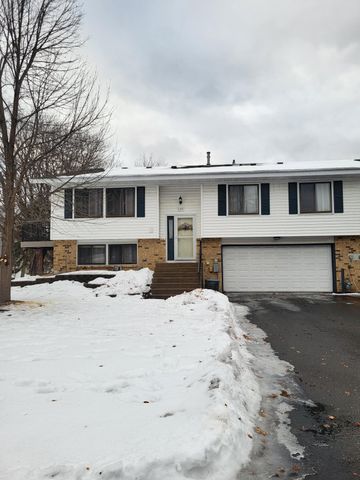 539 98th Avenue NE, Blaine, MN 55434