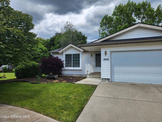 1906 Bounty lp, Hayden, ID 83835