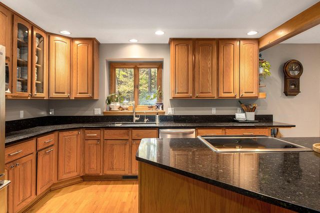 13566 S Rainbow Drive, Gregory, MI 48137