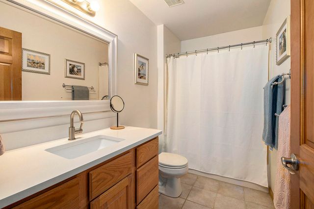 13566 S Rainbow Drive, Gregory, MI 48137