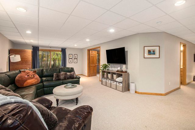 13566 S Rainbow Drive, Gregory, MI 48137