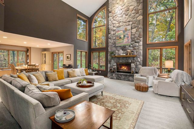 13566 S Rainbow Drive, Gregory, MI 48137