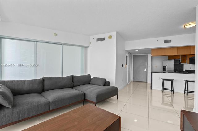 1750 N Bayshore Dr 4901, Miami, FL 33132