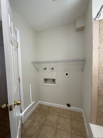 146 Amber Valley, San Antonio, TX 78227