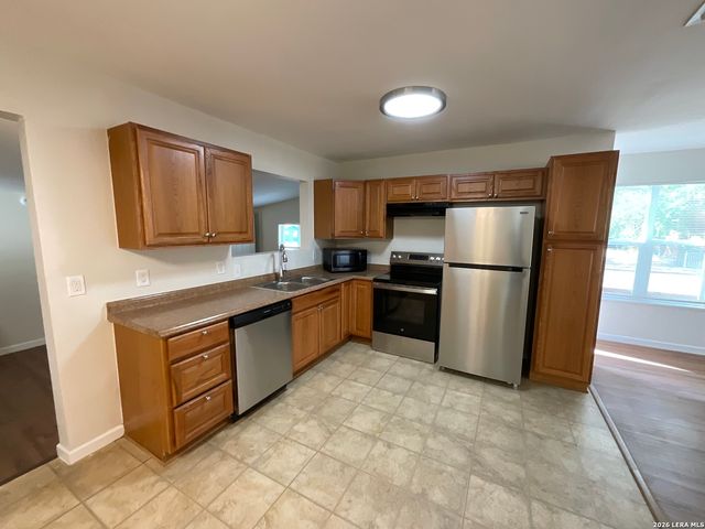 146 Amber Valley, San Antonio, TX 78227