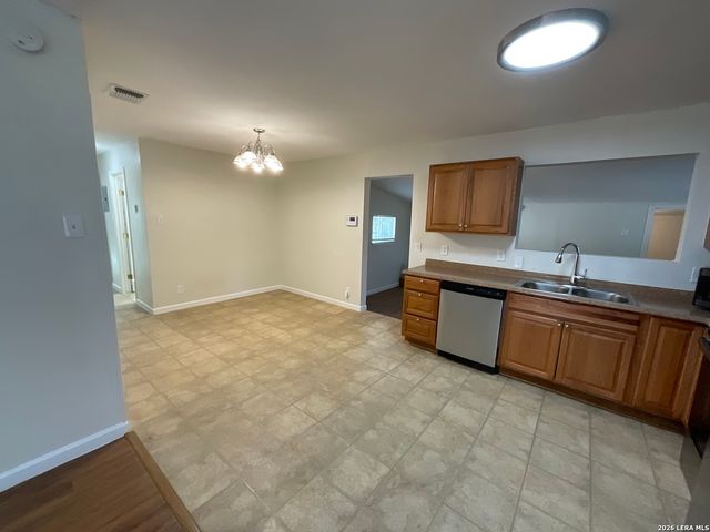 146 Amber Valley, San Antonio, TX 78227