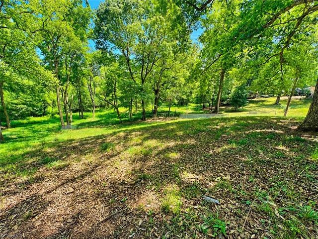 302 Island Drive, Madison, NC 27025