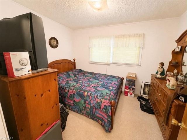 302 Island Drive, Madison, NC 27025