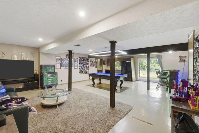 36 James River Road, Kimberling City, MO 65686