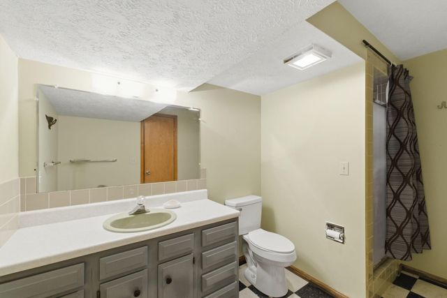 36 James River Road, Kimberling City, MO 65686