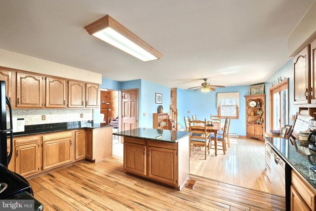 5443 ARNOLD RD, Glenville, PA 17329