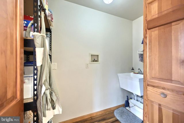 5443 ARNOLD RD, Glenville, PA 17329