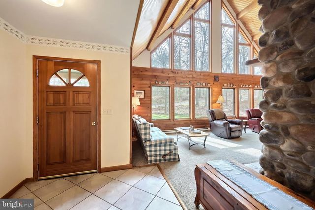 5443 ARNOLD RD, Glenville, PA 17329