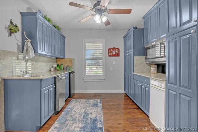 14527 N 154th East Avenue, Collinsville, OK 74021