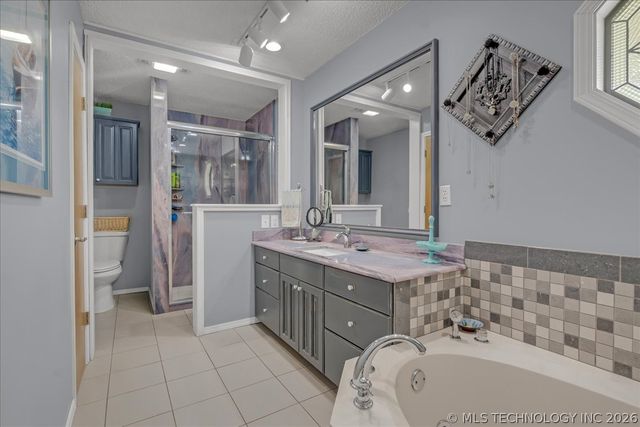 14527 N 154th East Avenue, Collinsville, OK 74021
