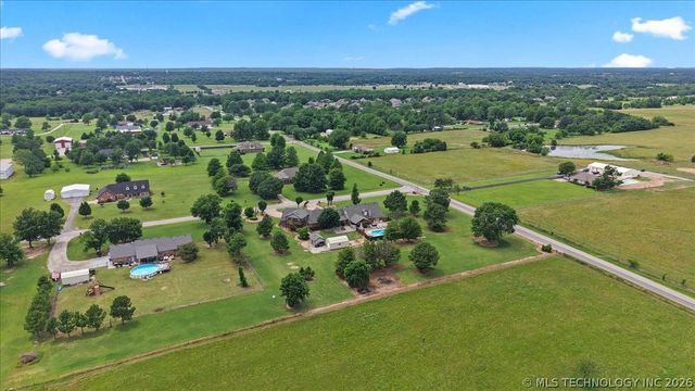 14527 N 154th East Avenue, Collinsville, OK 74021