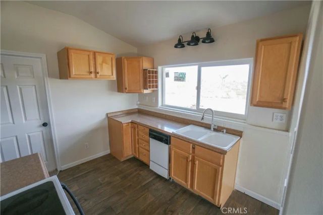 12626 Sycamore Street, Victorville, CA 92392