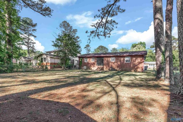 6200 Belgrade Drive, Huntsville, AL 35810