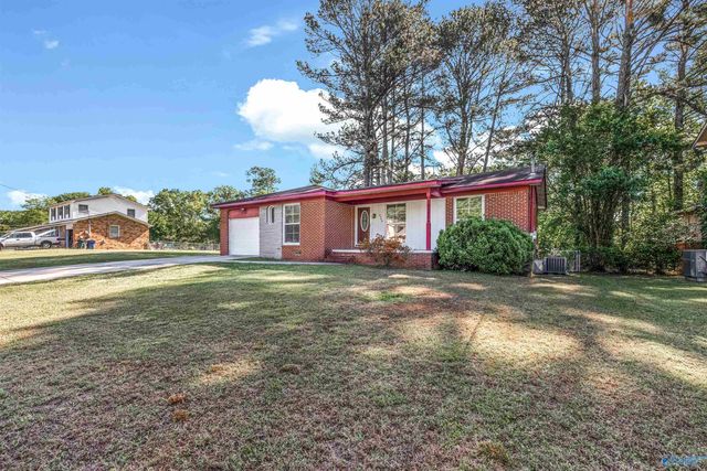 6200 Belgrade Drive, Huntsville, AL 35810