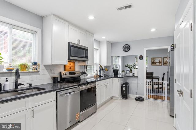 154 CENTRAL AVE, Glenside, PA 19038