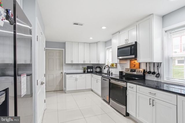154 CENTRAL AVE, Glenside, PA 19038