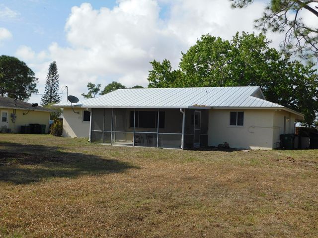 625 NE Larkspur Lane, Port St. Lucie, Port St Lucie, FL 34983