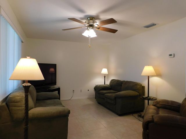 625 NE Larkspur Lane, Port St. Lucie, Port St Lucie, FL 34983