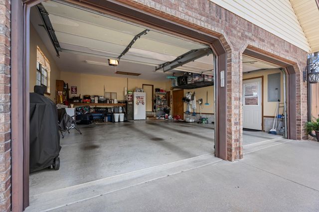 1515 C Street SW, Miami, OK 74354