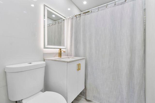 3125 SW 12th Place, Fort Lauderdale, FL 33312