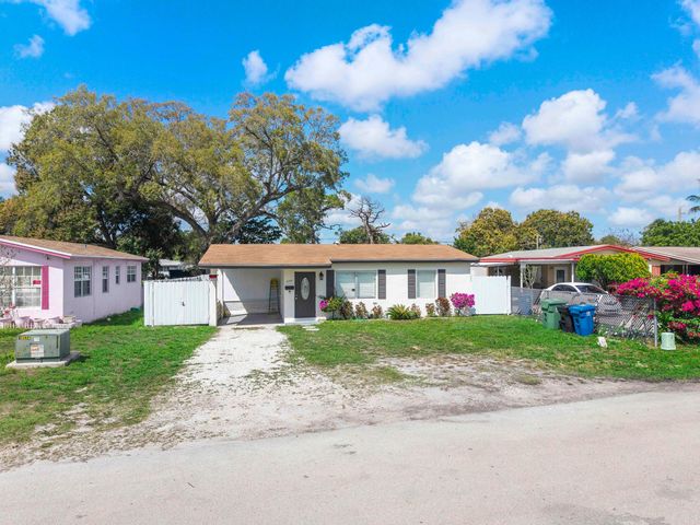 3125 SW 12th Place, Fort Lauderdale, FL 33312