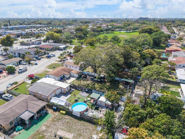 3125 SW 12th Place, Fort Lauderdale, FL 33312