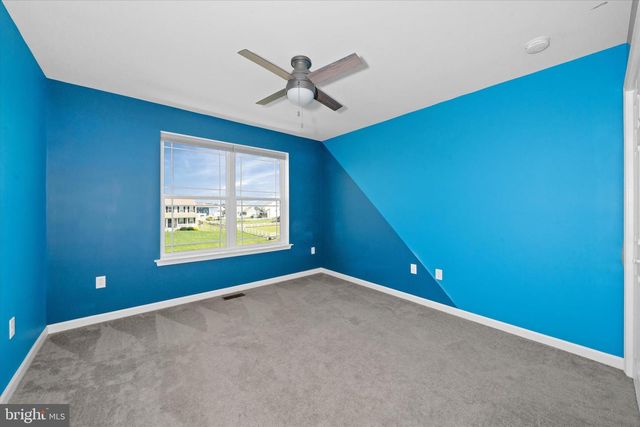63 LORD CIR, Clayton, DE 19938