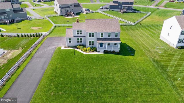 63 LORD CIR, Clayton, DE 19938