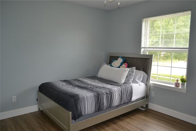 1127 Tiara Drive NE, Cedar Rapids, IA 52402