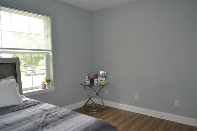 1127 Tiara Drive NE, Cedar Rapids, IA 52402