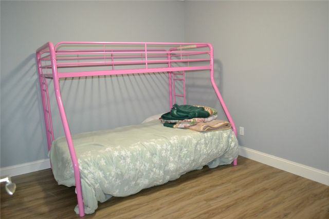 1127 Tiara Drive NE, Cedar Rapids, IA 52402