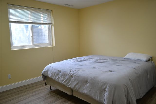 1127 Tiara Drive NE, Cedar Rapids, IA 52402