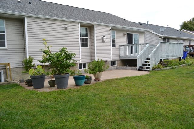 1127 Tiara Drive NE, Cedar Rapids, IA 52402