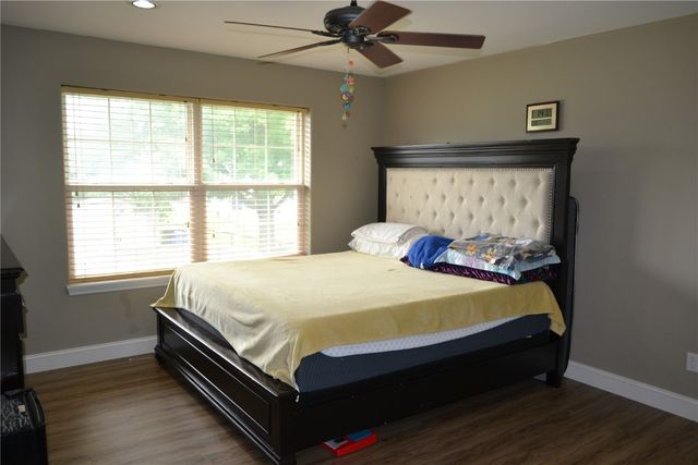 1127 Tiara Drive NE, Cedar Rapids, IA 52402