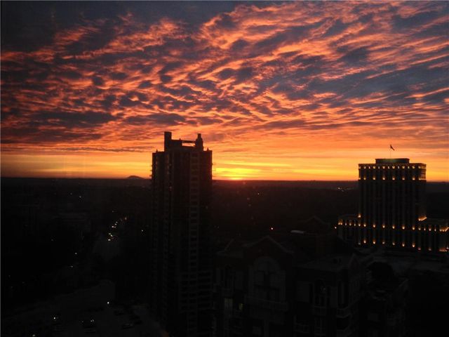 3475 Oak Valley NE Road 2110, Atlanta, GA 30326