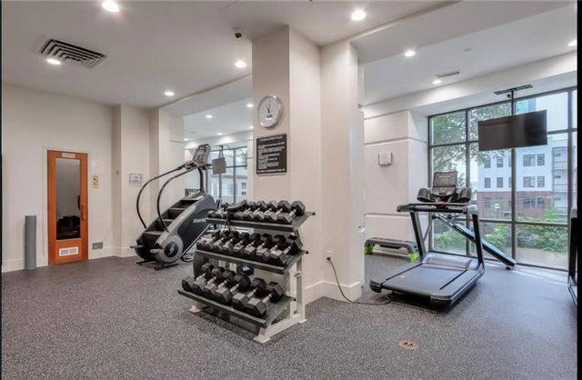 3475 Oak Valley NE Road 2110, Atlanta, GA 30326