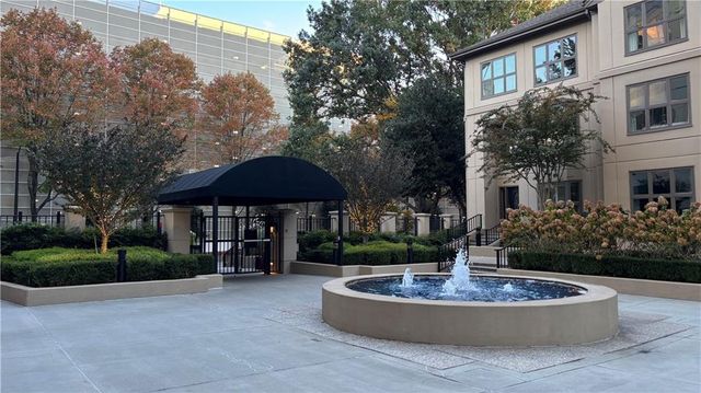 3475 Oak Valley NE Road 2110, Atlanta, GA 30326