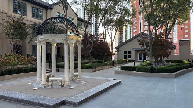 3475 Oak Valley NE Road 2110, Atlanta, GA 30326