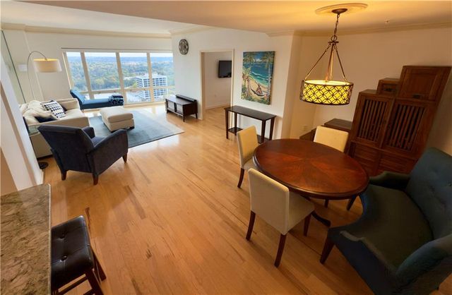 3475 Oak Valley NE Road 2110, Atlanta, GA 30326