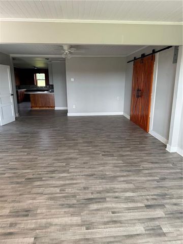 379 PORTER Lane, Moreauville, LA 71355