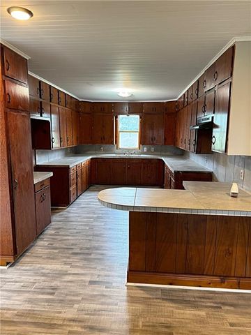 379 PORTER Lane, Moreauville, LA 71355