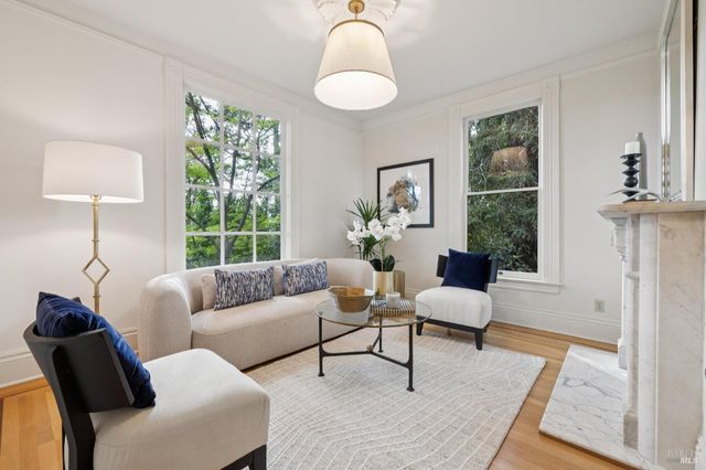 801 Dry Creek Rd, Healdsburg, CA 95448