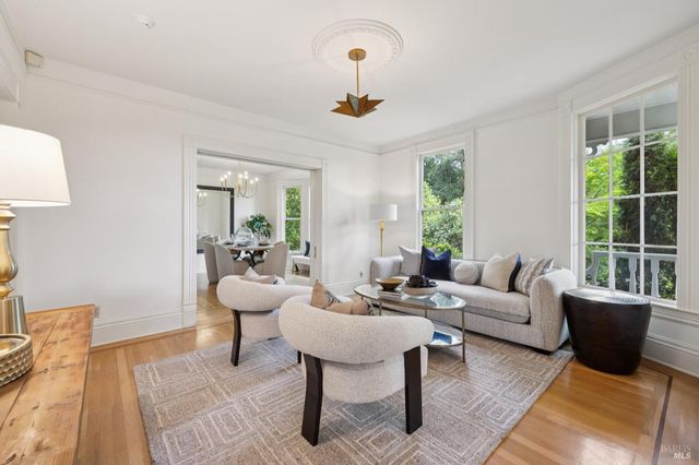 801 Dry Creek Rd, Healdsburg, CA 95448