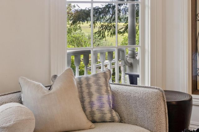 801 Dry Creek Rd, Healdsburg, CA 95448