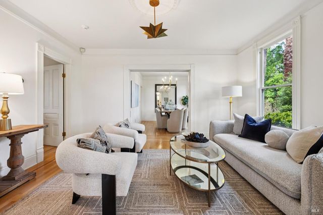 801 Dry Creek Rd, Healdsburg, CA 95448